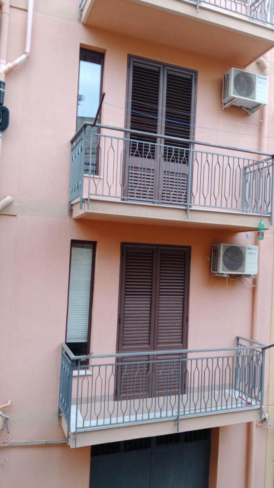 Casa Casteldaccia 2 Apartment Luaran gambar